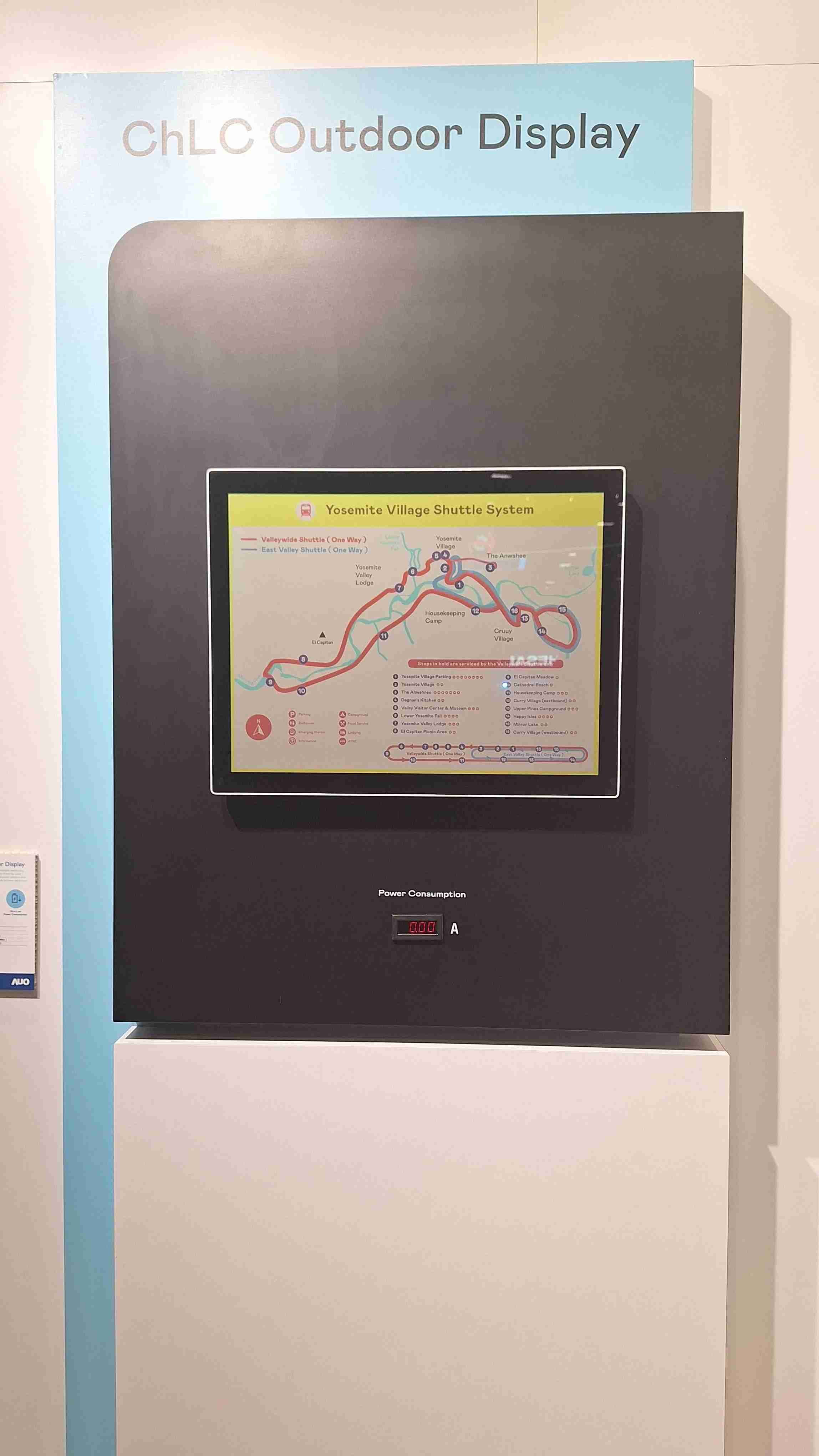 PG国际的「胆固醇液晶超低耗能户外全彩显示器」不只环保省电，，且符合户外严苛使用环境，，拥有在摄氏-30度至85度下的宽温使用优势，，，并且强光愈强愈能呈现绝佳的色彩饱和度及显示效果，，，，易于安装的特性将成为户外电子看板的新首选。。